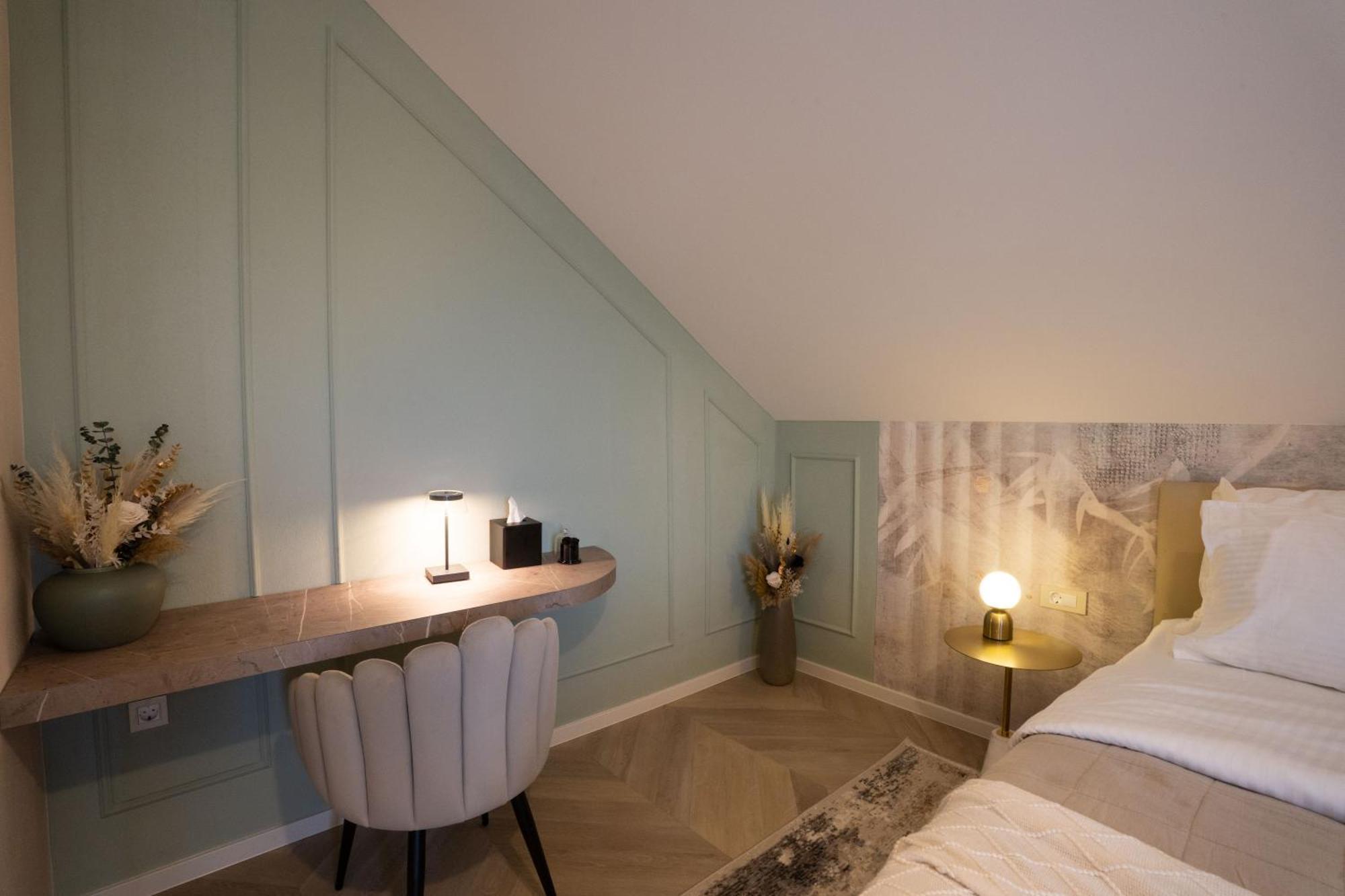 Kalan Boutique Stay Zirovnica Zimmer foto