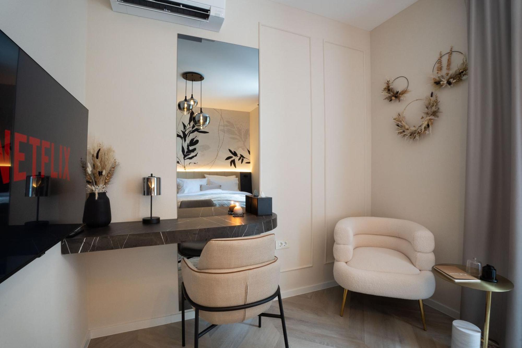 Kalan Boutique Stay Zirovnica Zimmer foto